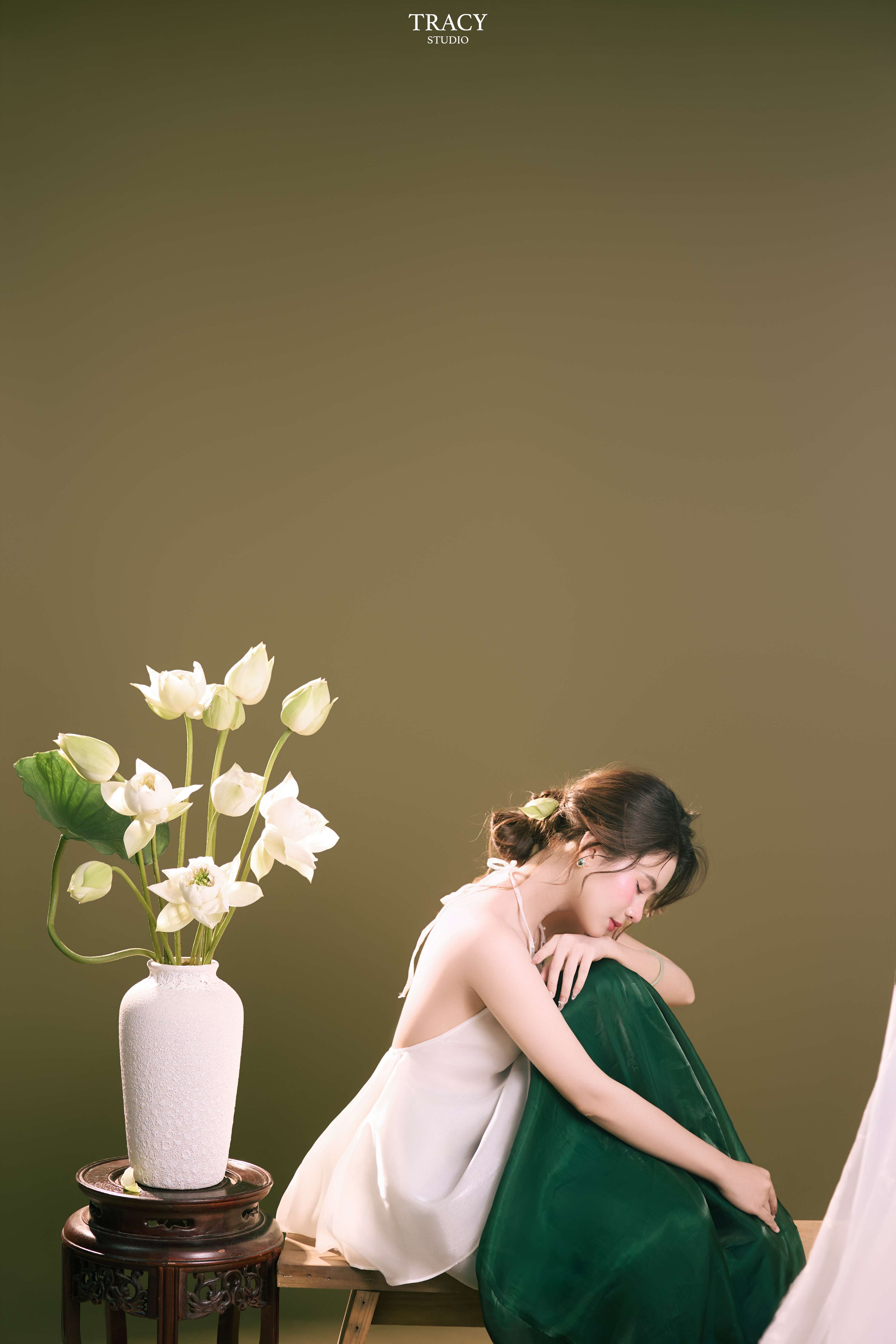 frontend/img/gallery/concept-sen/tracy-studio-chup-concept-sen-trang-chang-may (1).jpg